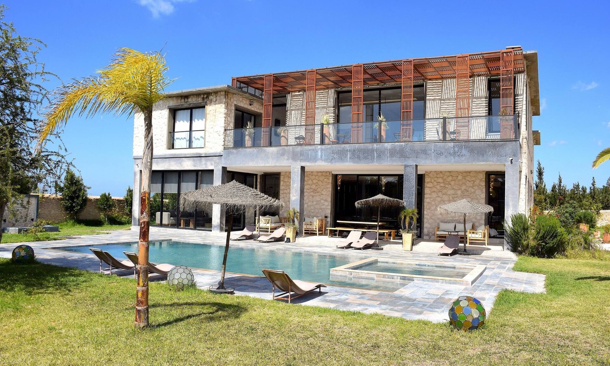 Ounagha Villa | Villa Octagon – Heated Pool & Jacuzzi