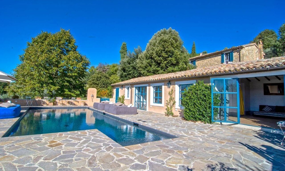 Gualdo Cattaneo Villa | Villa Saragano by MMega