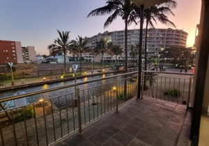 Accommodation Front - Homely 6 Sleeper with Canal Views near the Beach in Durban