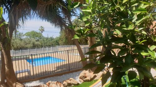 Ramot Naftali Cabin | אירוח פינת חן - מתחם אירוח מושלם עם בריכה משותפת