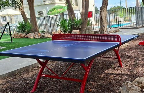 Ramot Naftali Cabin | אירוח פינת חן - מתחם אירוח מושלם עם בריכה משותפת