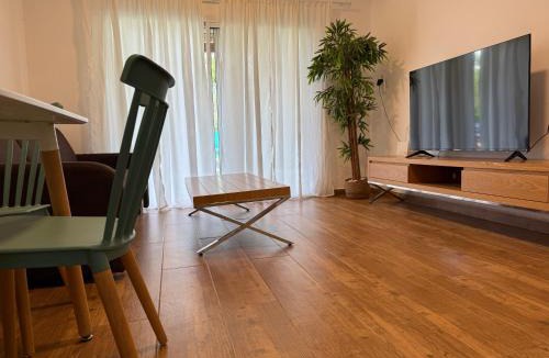 HaGoshrim Apartment | בית בקיבוץ