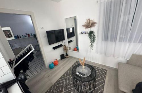 Beersheba Apartment | הבית של גיא בנאי