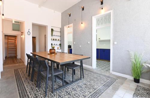 Tiberias Old City Villa | וילה בזלת עם בריכה פרטית Villa Bazelet with Private pool