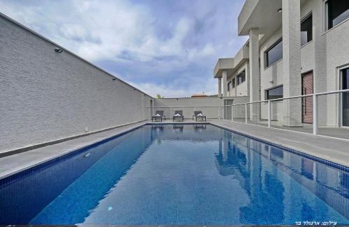 Ya'ara Villa | וילות היוקרה עידן הנוף ואחוזת אסתובן