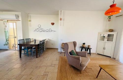 Tsukim House | לנשום בצוקים