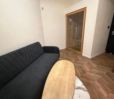 Bat Yam Hotel | מלון ארנה בת ים - קומת סוויטות הגן עם סאונה פרטית