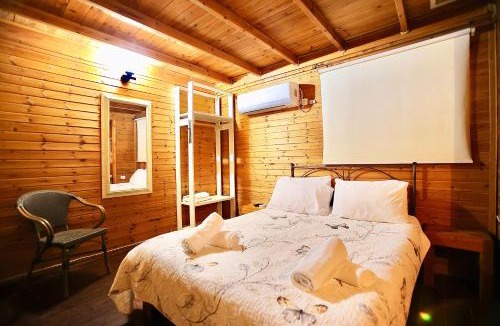 Ramot Cabin | נופים בלבן - בקתה עם בריכה פרטית ואמבט ספא