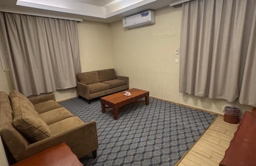 Khamis Mushait Apartment | آركان الذهبيه الحديثه للشقق المخدومه