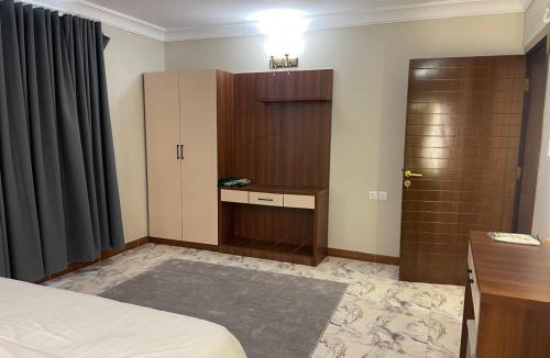 Sakaka Apartment | أي رووم سويتس للشقق المخدومة