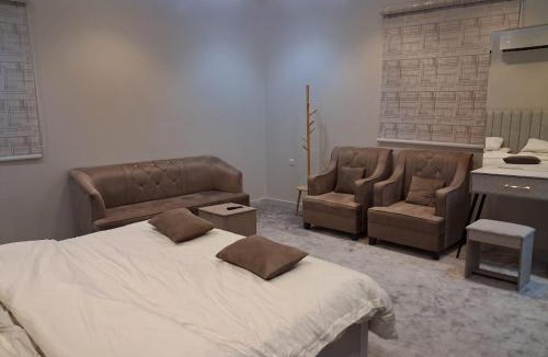 Knowledge Economic City Apartment | استديو راقي بسرير ماستر ودورة مياه في حي الشروق s3