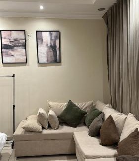 Riyadh Apartment | استديو فندقي-قريب من المطار والدائري- وصول ذاتي