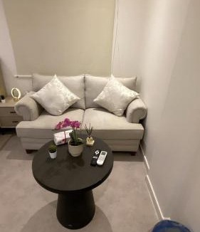 Al Khobar Apartment | استديو قـمرا
