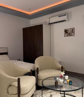 Al Kharj Apartment | استديو هادئ وفندقي بدخول ذاتي