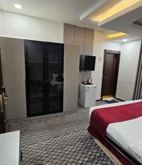 Al Aziziyah Hotel | اصداء الراحة 3