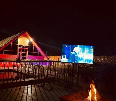 'Asir Ski Chalet | اكواخ الخير على وادي الخير