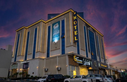 Khamis Mushait Hotel | القصر الإسكان