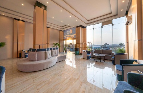 Khamis Mushait Hotel | القصر الإسكان
