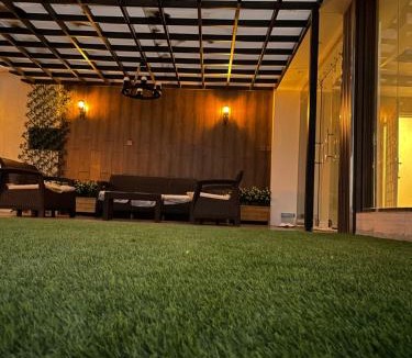 Abha Al Jadidah Ski Chalet | القمة العالية