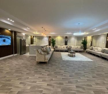 Abha Al Jadidah Ski Chalet | القمة العالية