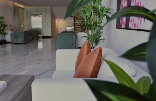 Ghirnatah Apartment | النزل الجميلة للشقق المخدومة Al nozal al jamila