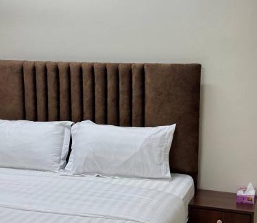 Al Wajh Apartment | الهاشم للشقق المخدومة 10 الوجه - Al Hashem for Served Apartments 10