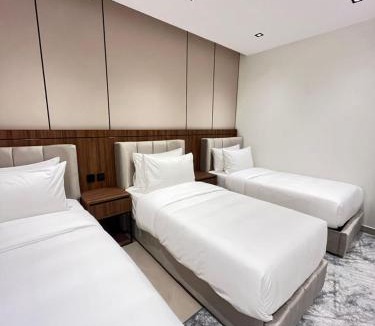 Mizail Hotel | اورا بلس AURA PALACe