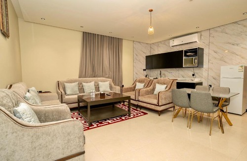 Dammam Apartment | تاج المنيرة للشقق المخدومة