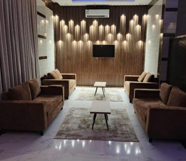 Muhayil Apartment | جميرا لاين