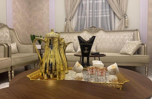 Taif Apartment | دور فخم كامل 6 غرف بحوش خاص ومدخل سيارة