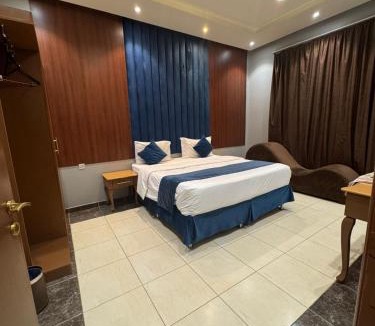Al Aziziyah Apartment | راحتي هنا للشقق المخدومة 3