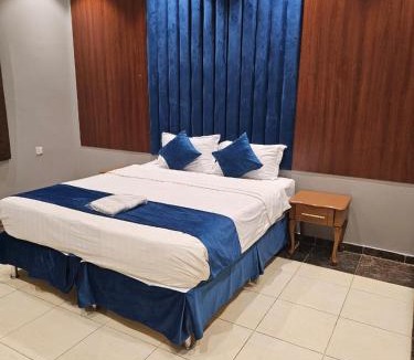 Al Aziziyah Apartment | راحتي هنا للشقق المخدومة 3