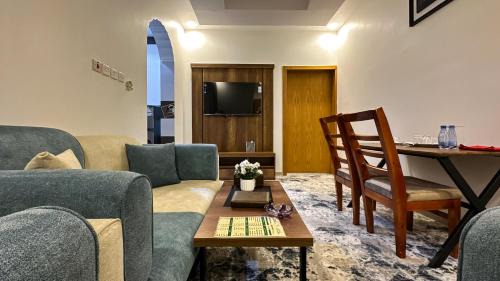 Mizail Apartment | رست سويت للشقق المخدومة حي البديع