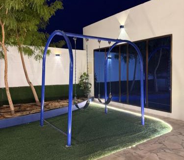 Al-Hofuf Ski Chalet | رويال دايموند
