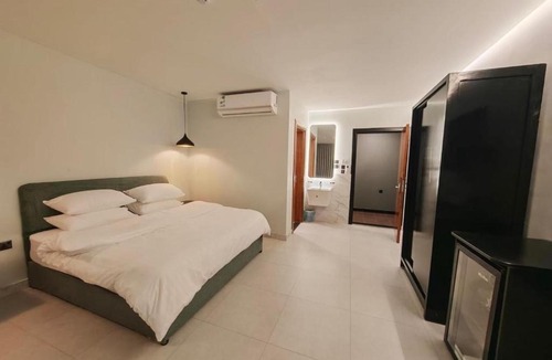 Sabt Al Alayah Apartment | رياش الأولى للغرف المخدومة