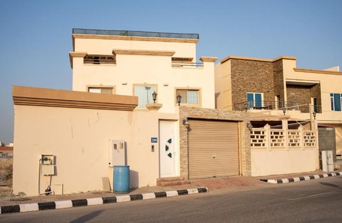 Dhahran Ski Chalet | شالية 280