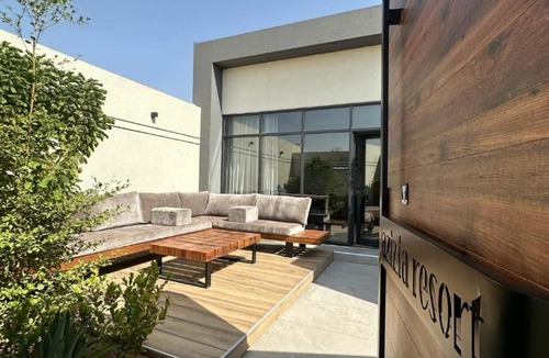 Buraydah Ski Chalet | شاليهات العزيزية الفندقية