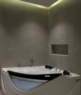 Al-Hofuf Resort | شاليهات الماسة