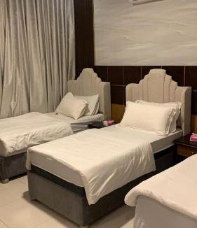Baljurashi House | شاليهات مدينة الحدائق لبيوت العطلات