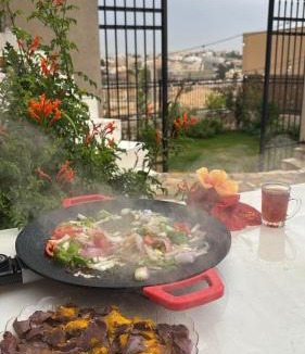 Buraydah Ski Chalet | شاليه إطلالة