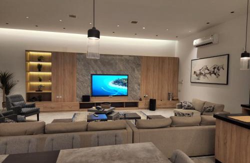 Riyadh Ski Chalet | شاليه فاخر جداً جداً وخاص