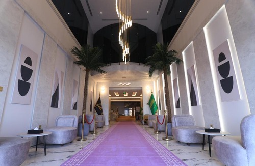 Al Kharj Hotel | شركة شقق سفن دريم للشقق المخدومة
