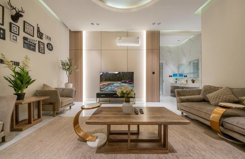 Riyadh Apartment | شقة ارضية فاخرة ٣ غرف وصالة دخول ذاتي ٧