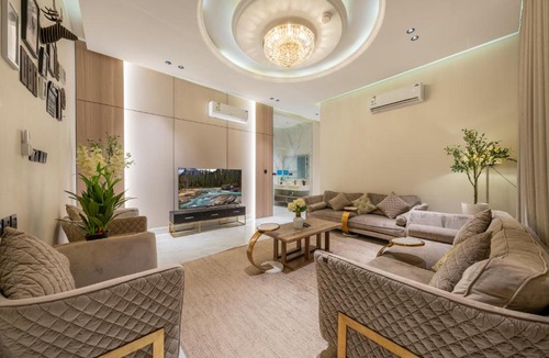 Riyadh Apartment | شقة ارضية فاخرة ٣ غرف وصالة دخول ذاتي ٧