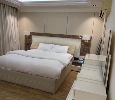 Buraydah Apartment | شقة المحبة وصول ذاتي