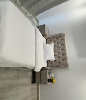 Riyadh Apartment | شقة بالكامل حي المعذر 2
