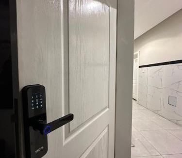 Al Khobar Apartment | شقة بصالة وغرفة نوم لشخصين