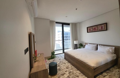 Al Khobar Apartment | شقة راقية مجهزة بالكامل في الطابق الثامن