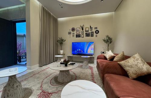 Riyadh Apartment | شقة غرفة وصالة وجلسة خارجية بالعارض ٨