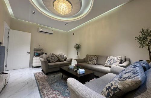 Riyadh Apartment | شقة فاخرة غرفة وصالة بالعارض دخول ذاتي ١٠